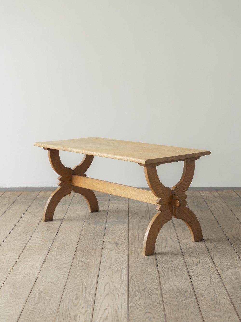 Henning Kjærnulf, Coffee Table