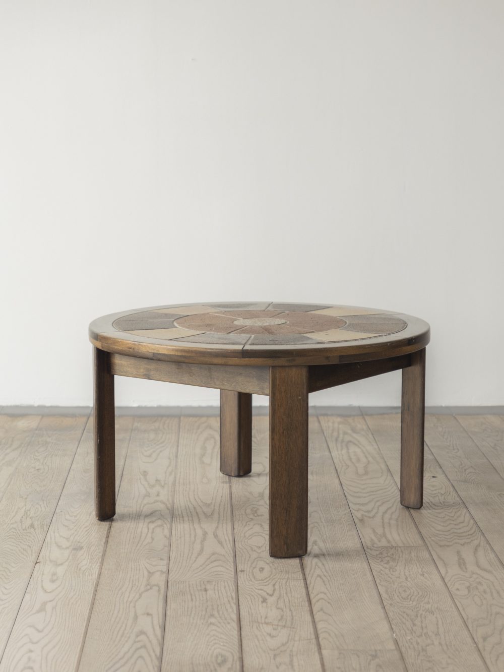 Tue Poulsen, Coffee Table