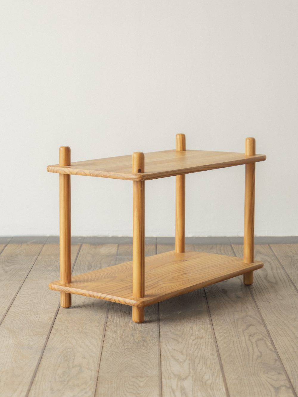 Pine, side table